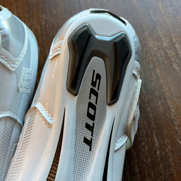 NWT Scott cycling shoes (size 39/women’s size 8) - Picture 9 of 15